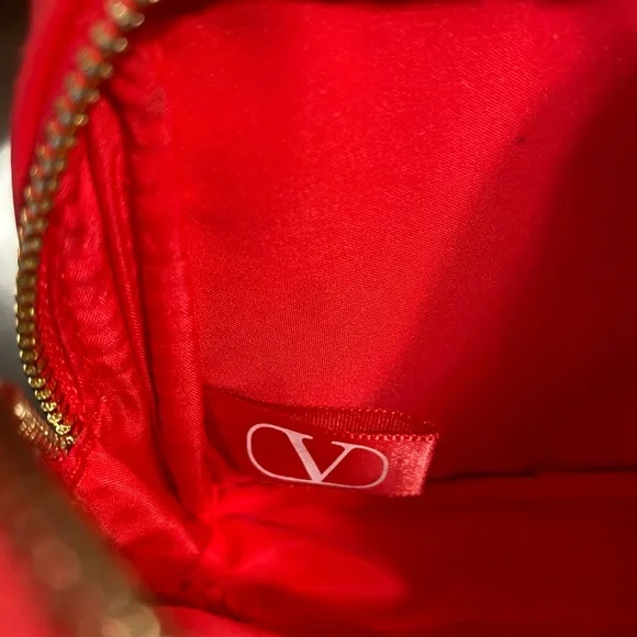 Valentino Beauty Mini Pouch - Picture 5 of 11